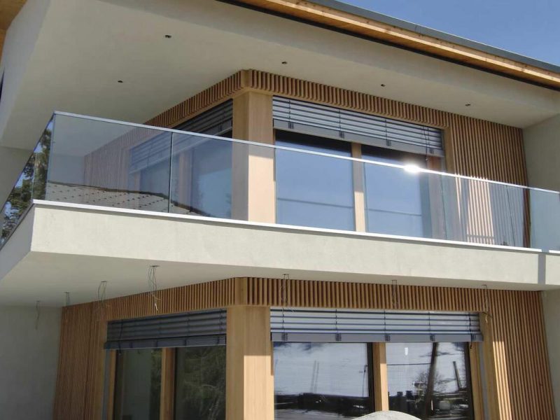 Thi công lan can kính cường lực trọn gói tại TP.HCM
