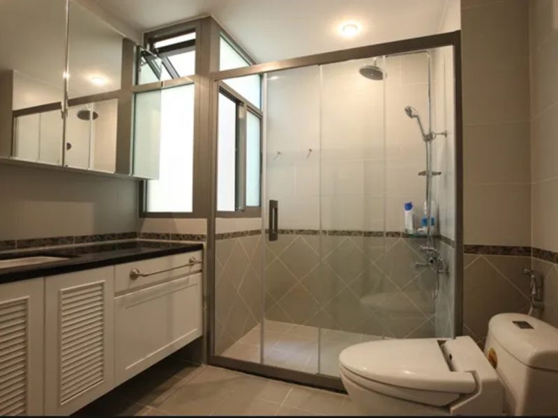 Đơn vị thi công phòng tắm kính cường lực tại TP.HCM