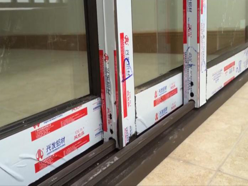 Cách phân biệt nhôm Xingfa chính hãng