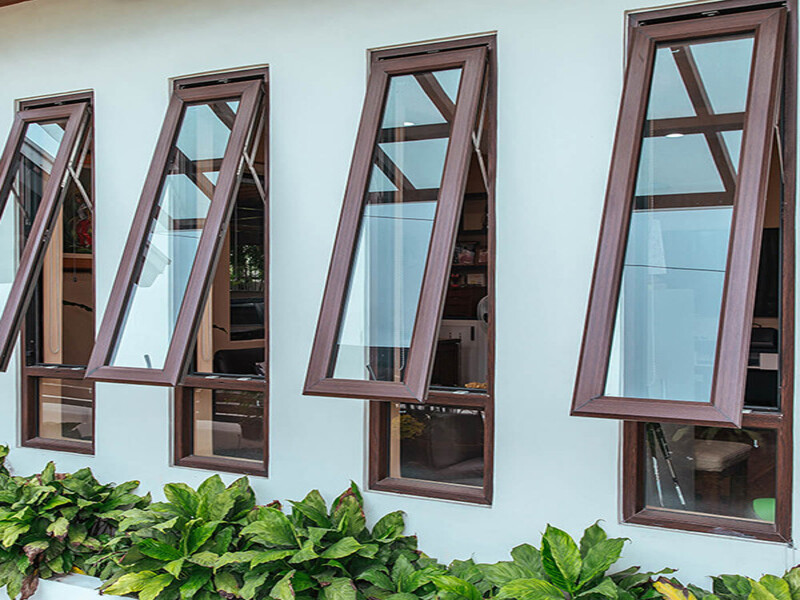 Mẫu cửa sổ mở hất nhôm Xingfa