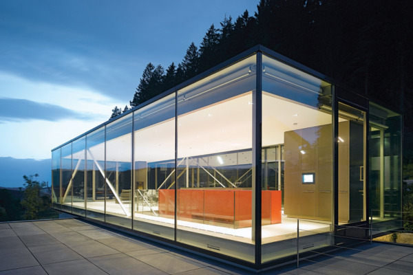 Mẫu nhà lắp ghép kết hợp kính cường lực