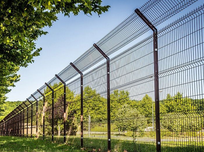 Hàng Rào Lưới Thép Hàn